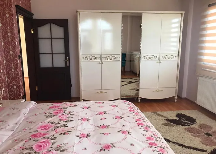 别墅 Manzarali Havuzlu