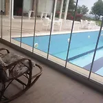 Βίλα Manzarali Havuzlu