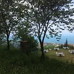 Manzarali Havuzlu Βίλα Τραμπζόν