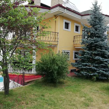 Manzarali Havuzlu Trabzon