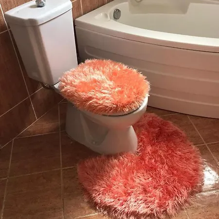 Manzarali Havuzlu
