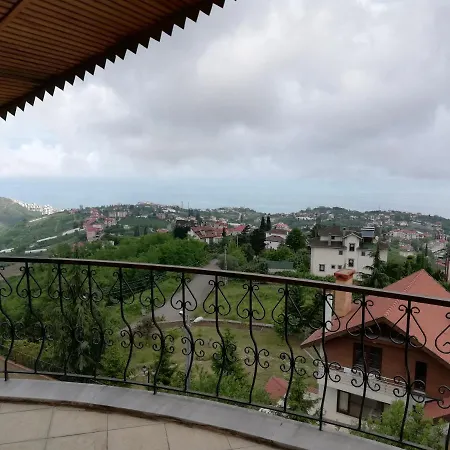 Manzarali Havuzlu Trabzon
