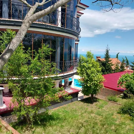 Villa Manzarali Havuzlu *