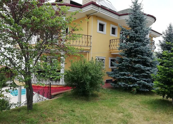 Manzarali Havuzlu Trabzon